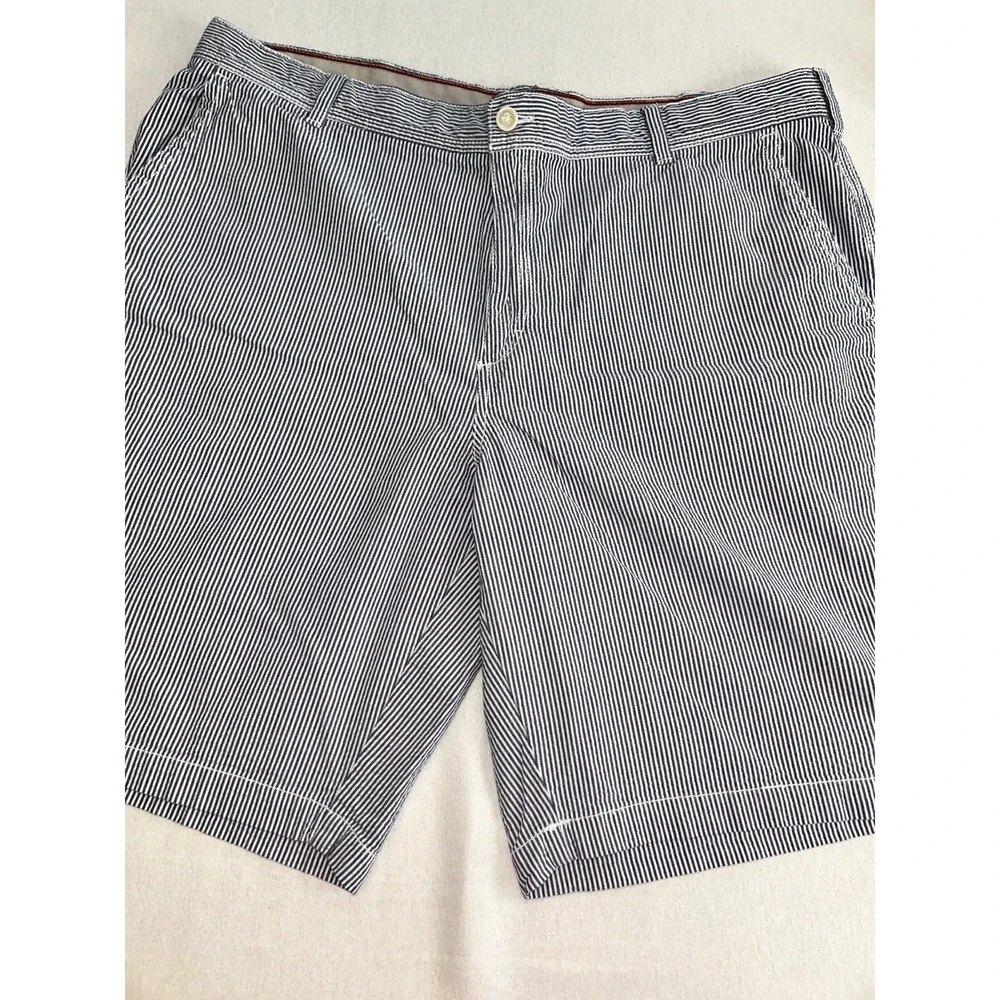 Izod Men's Size 40 Chino Shorts,‎ Blue & White Stripes, Lightweight, Comfortable